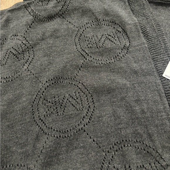 MK infinity scarf - Picture 3 of 3